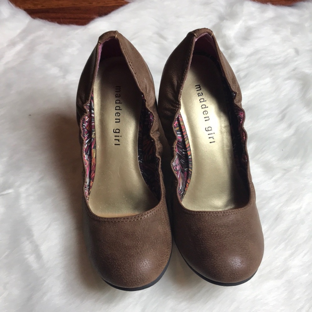 Madden Girl Brown Wedge